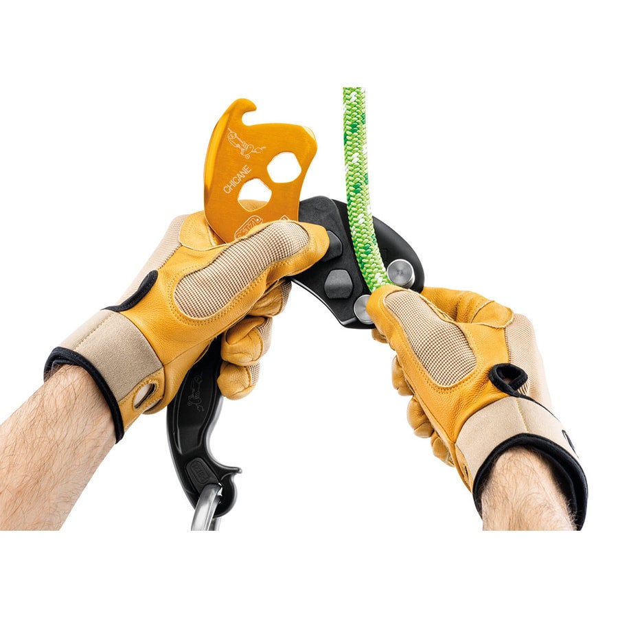 PETZL シケインとOKカラビナのセット 71ZDyn1jutL._UF350,350_QL50_.jpg